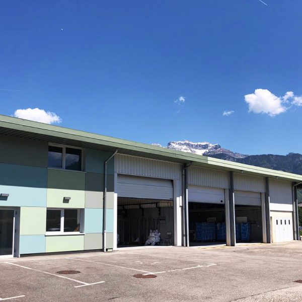 Façade de la blanchisserie située proche du lac d’Annecy